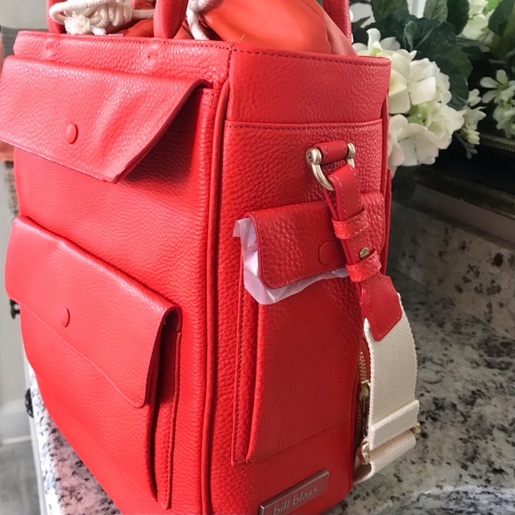 Bill Blass N/S Leather Tote NWT - Picture 6 of 9